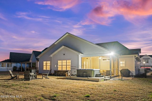 307 Lightning Bug Lane, Holly Ridge, NC 28445