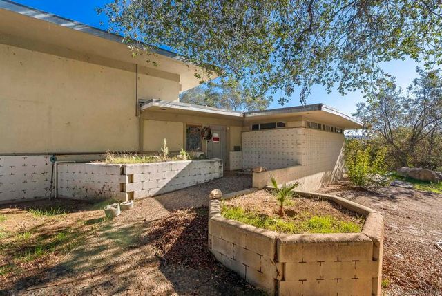 26448 N Lake Wohlford Rd, Valley Center, CA 92082