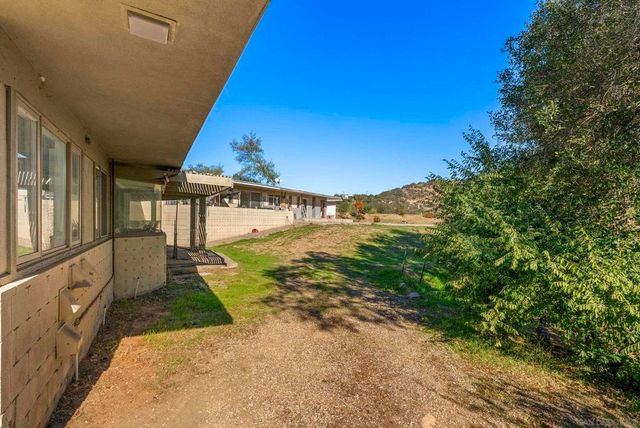 26448 N Lake Wohlford Rd, Valley Center, CA 92082