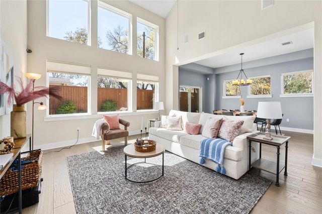 7207 Albert RD, Austin, TX 78745