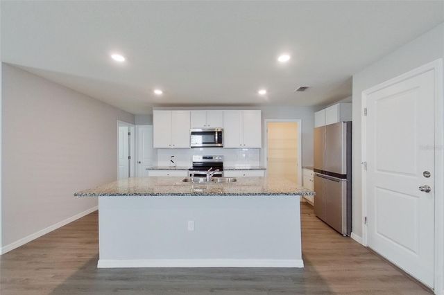 8677 SW 44TH COURT, Ocala, FL 34476