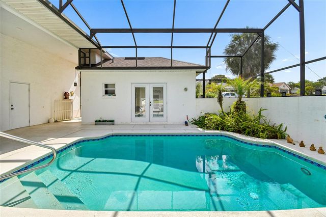 5636 FREEPORT DRIVE, Tavares, FL 32778