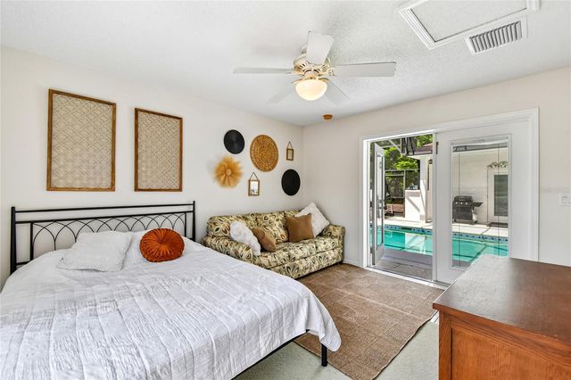 5636 FREEPORT DRIVE, Tavares, FL 32778