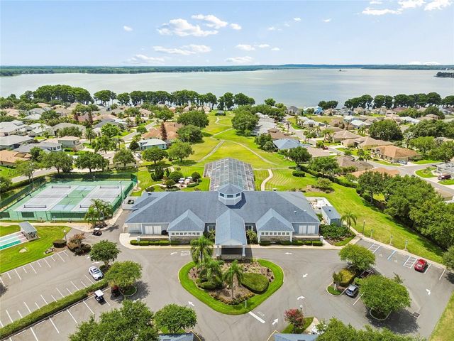 5636 FREEPORT DRIVE, Tavares, FL 32778