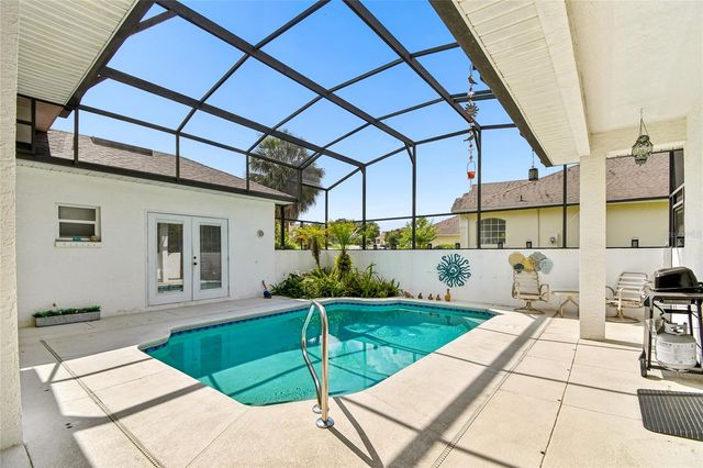 5636 FREEPORT DRIVE, Tavares, FL 32778
