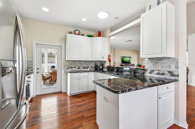 5636 FREEPORT DRIVE, Tavares, FL 32778