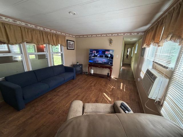 6 Hidden Trail, Nashua, NH 03062