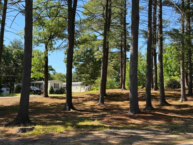 6 Hidden Trail, Nashua, NH 03062