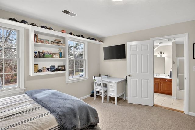 2 Jillson Way, Sandwich, MA 02537