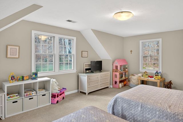 2 Jillson Way, Sandwich, MA 02537