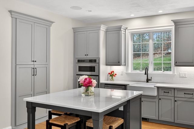 2 Jillson Way, Sandwich, MA 02537