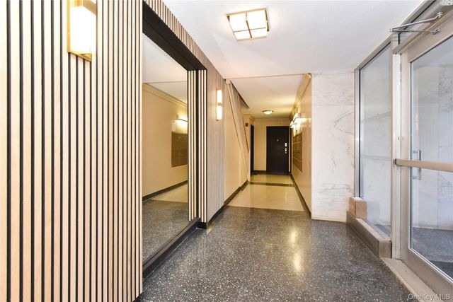 211-06 75th Avenue 2E, Bayside, NY 11364