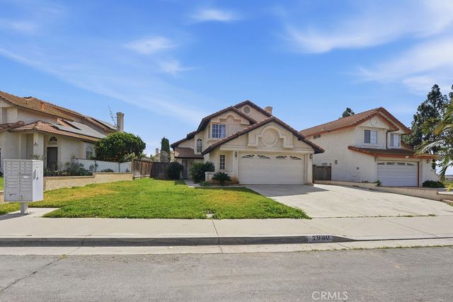 7960 Carlyle Drive, Jurupa Valley, CA 92509
