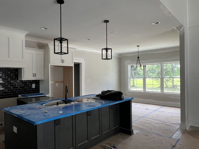 3925 Delzotto Drive, Murfreesboro, TN 37128
