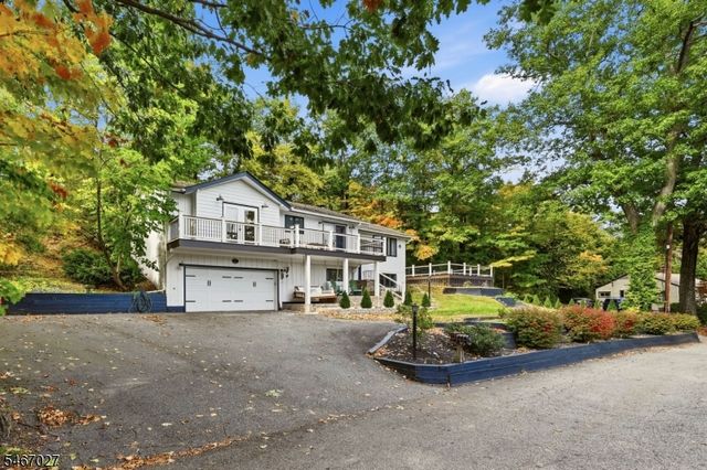 19 Somerville Rd, West Milford Twp., NJ 07421