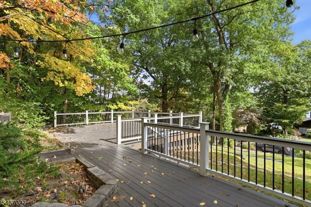 19 Somerville Rd, West Milford Twp., NJ 07421
