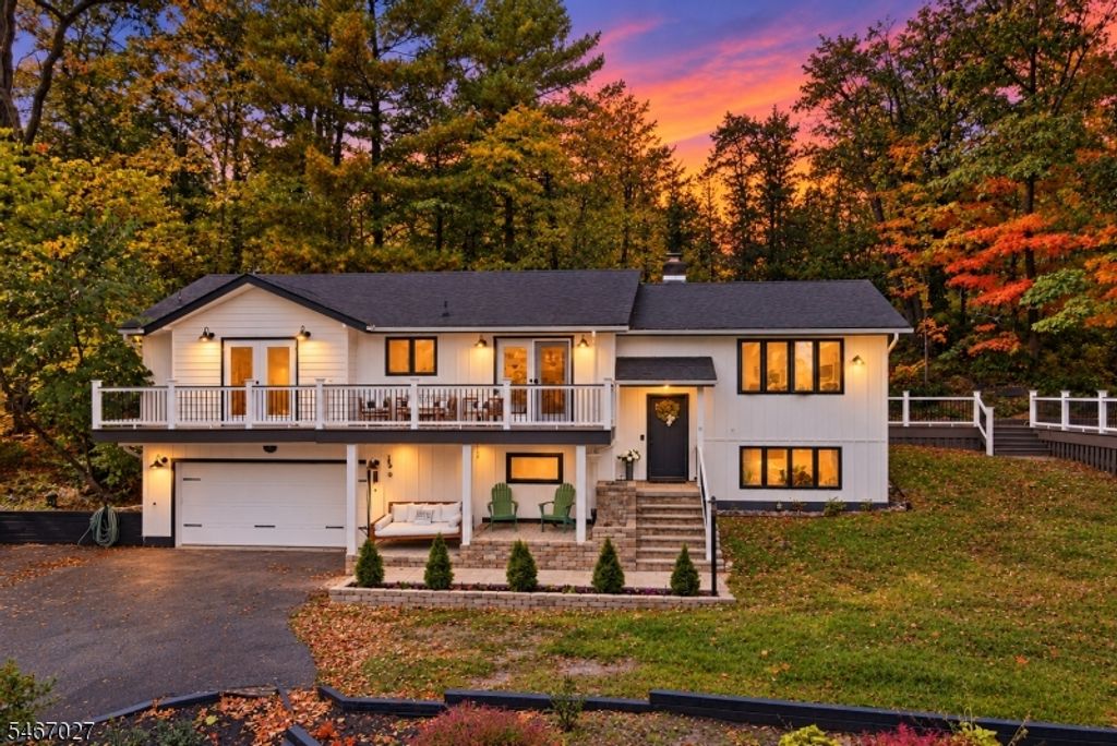 19 Somerville Rd, West Milford Twp., NJ 07421
