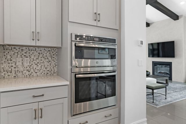 8979 Grand Prix Lane, Boynton Beach, FL 33472