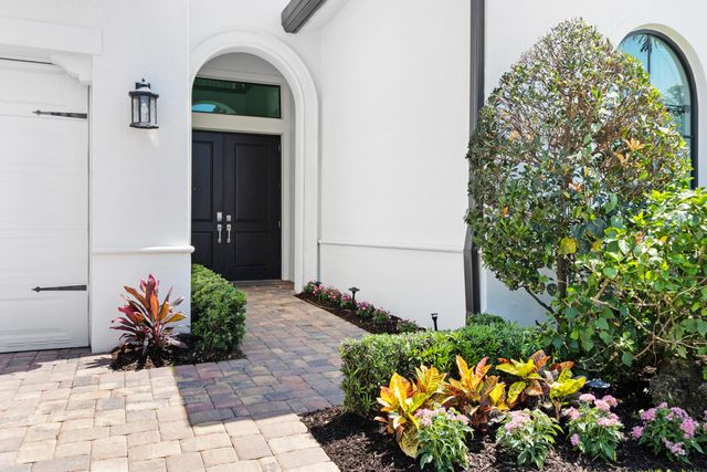 8979 Grand Prix Lane, Boynton Beach, FL 33472
