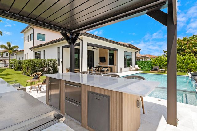 8979 Grand Prix Lane, Boynton Beach, FL 33472