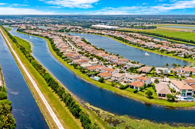 8979 Grand Prix Lane, Boynton Beach, FL 33472