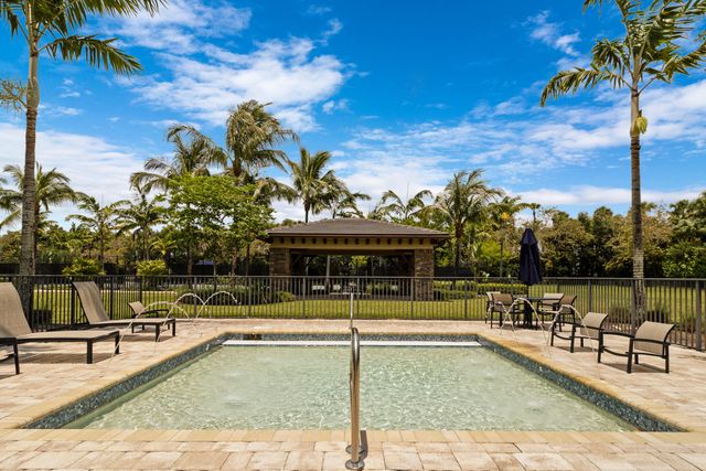 8979 Grand Prix Lane, Boynton Beach, FL 33472