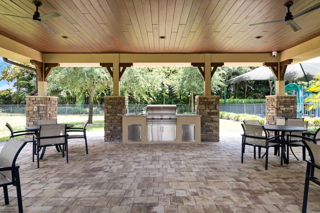 8979 Grand Prix Lane, Boynton Beach, FL 33472