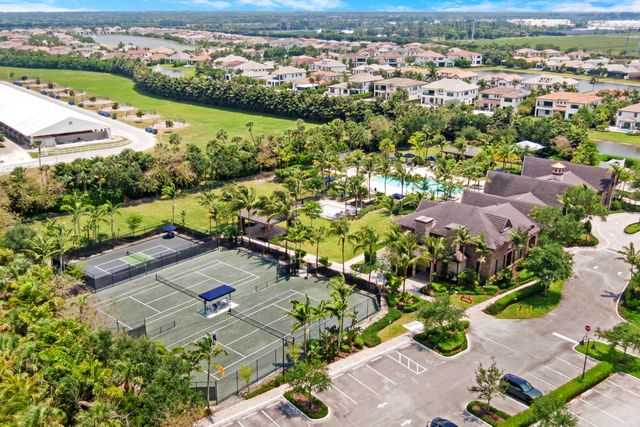 8979 Grand Prix Lane, Boynton Beach, FL 33472