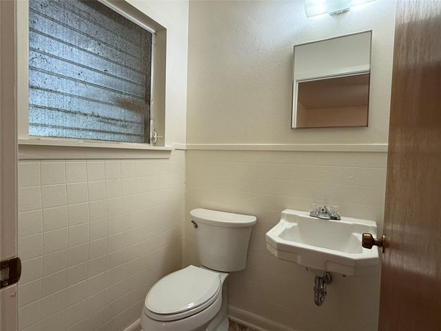 316 Anderson Street, Navasota, TX 77868