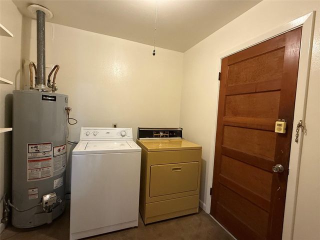 316 Anderson Street, Navasota, TX 77868