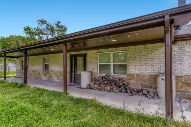 11350 County Road 377, Terrell, TX 75161