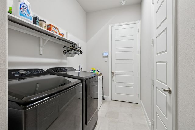 3816 Lochwood Drive, Rowlett, TX 75088