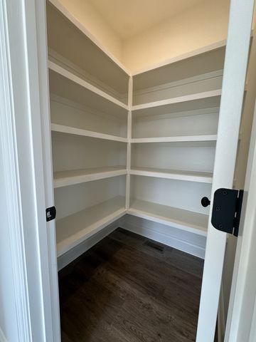 218B Myatt Dr, Madison, TN 37115