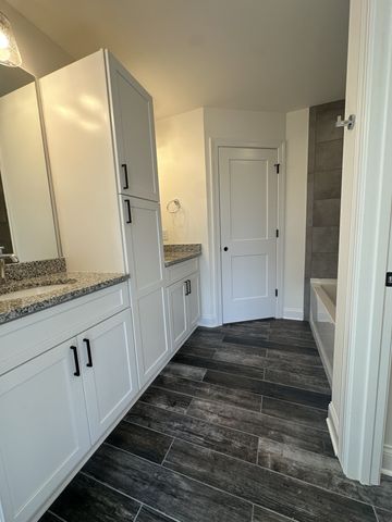 218B Myatt Dr, Madison, TN 37115