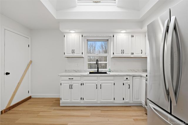 384 Tempaloni Road, Wurtsboro, NY 12428