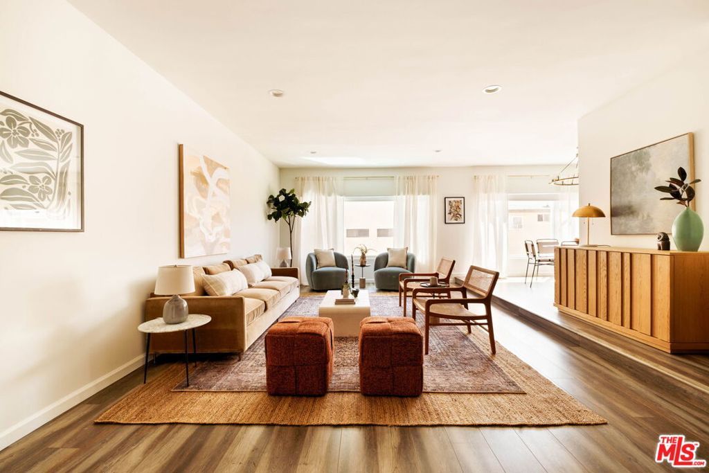 11820 Mayfield Avenue 105, Los Angeles, CA 90049 — photo 3