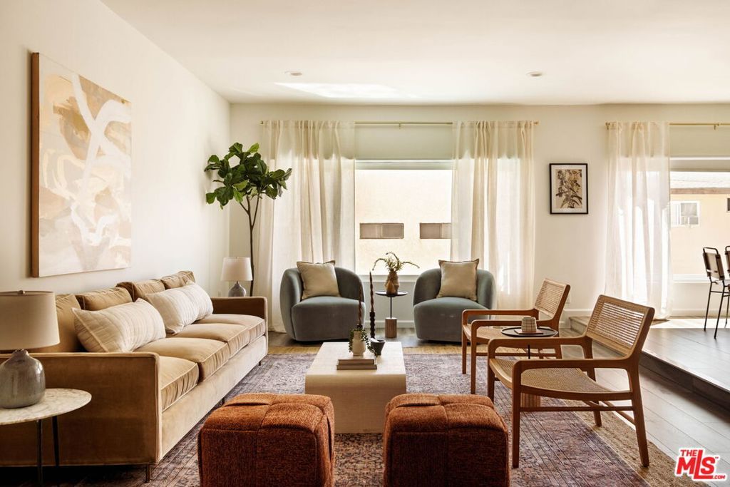 11820 Mayfield Avenue 105, Los Angeles, CA 90049 — photo 4
