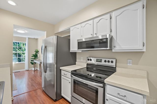 6762 Sandharbor Court, Hamilton Twp, OH 45039