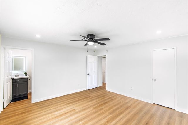 318 Willoughby Drive, Richmond, TX 77469