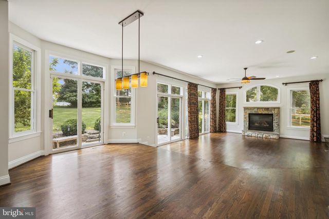 1763 PROFFIT RD, Vienna, VA 22182