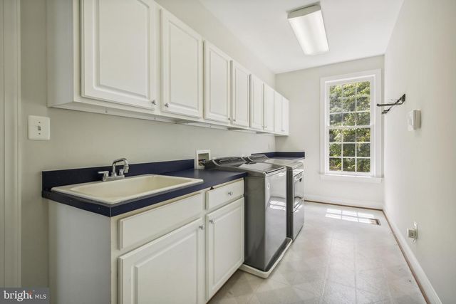1763 PROFFIT RD, Vienna, VA 22182