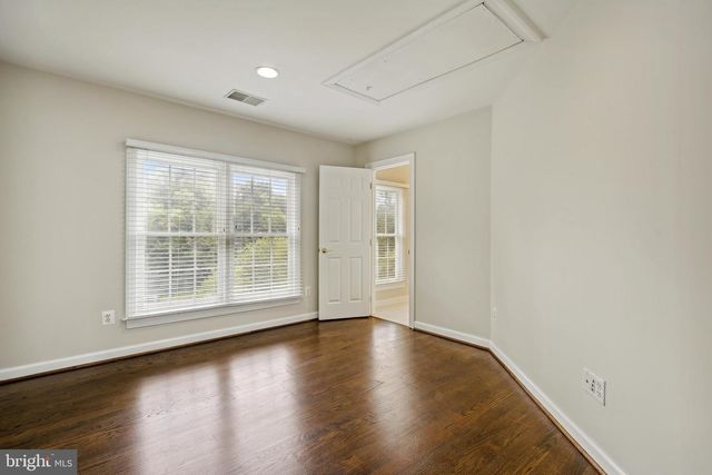 1763 PROFFIT RD, Vienna, VA 22182