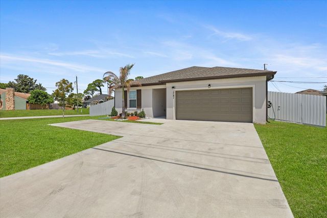 1781 SW Del Rio Boulevard, Port St. Lucie, Port St Lucie, FL 34953