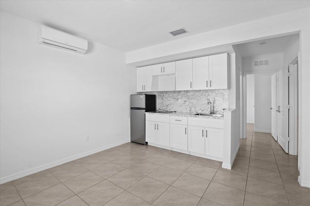 1781 SW Del Rio Boulevard, Port St. Lucie, Port St Lucie, FL 34953