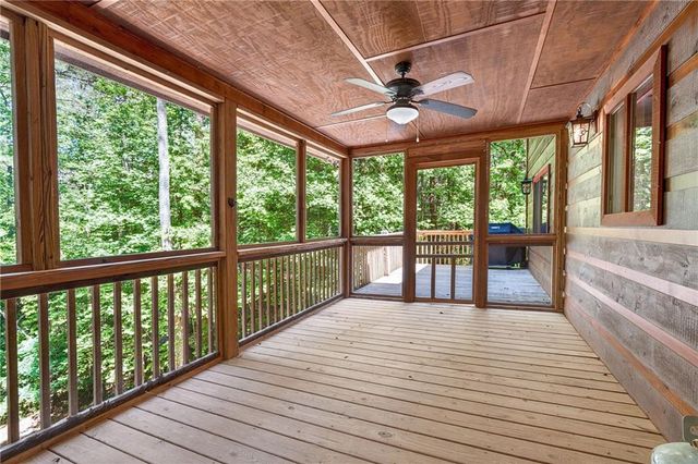 239 Reindeer Lane, Talking Rock, GA 30175