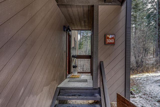 3060 Silver Strike, Truckee, CA 96161