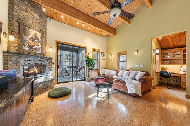 3060 Silver Strike, Truckee, CA 96161