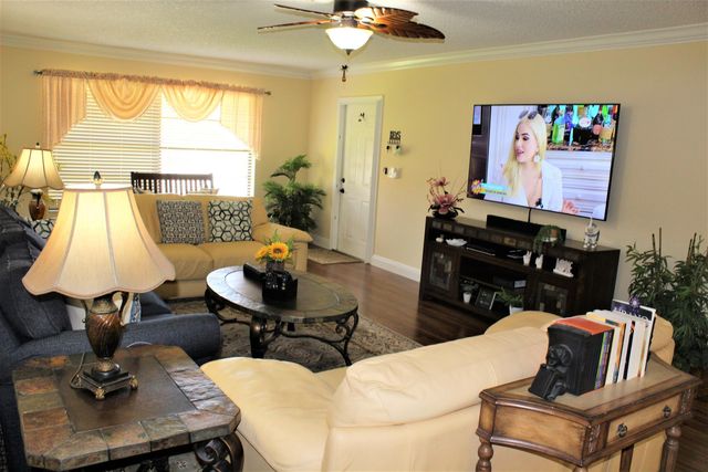 9940 Bauhinia Tree Way B, Boynton Beach, FL 33436