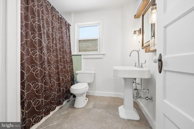 312 W PLEASANT ST, Hammonton, NJ 08037