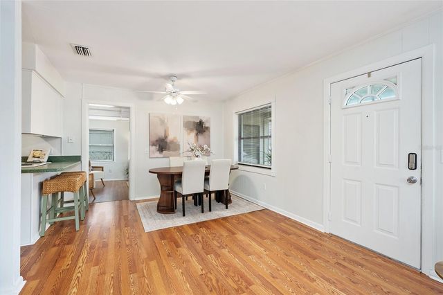 1015 W MONTROSE STREET, Clermont, FL 34711